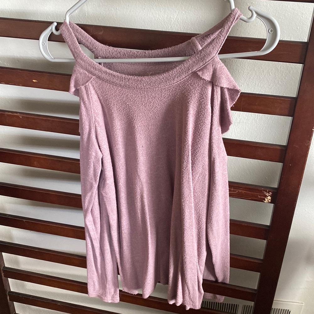 American Eagle. Light Purple Sweater. S.